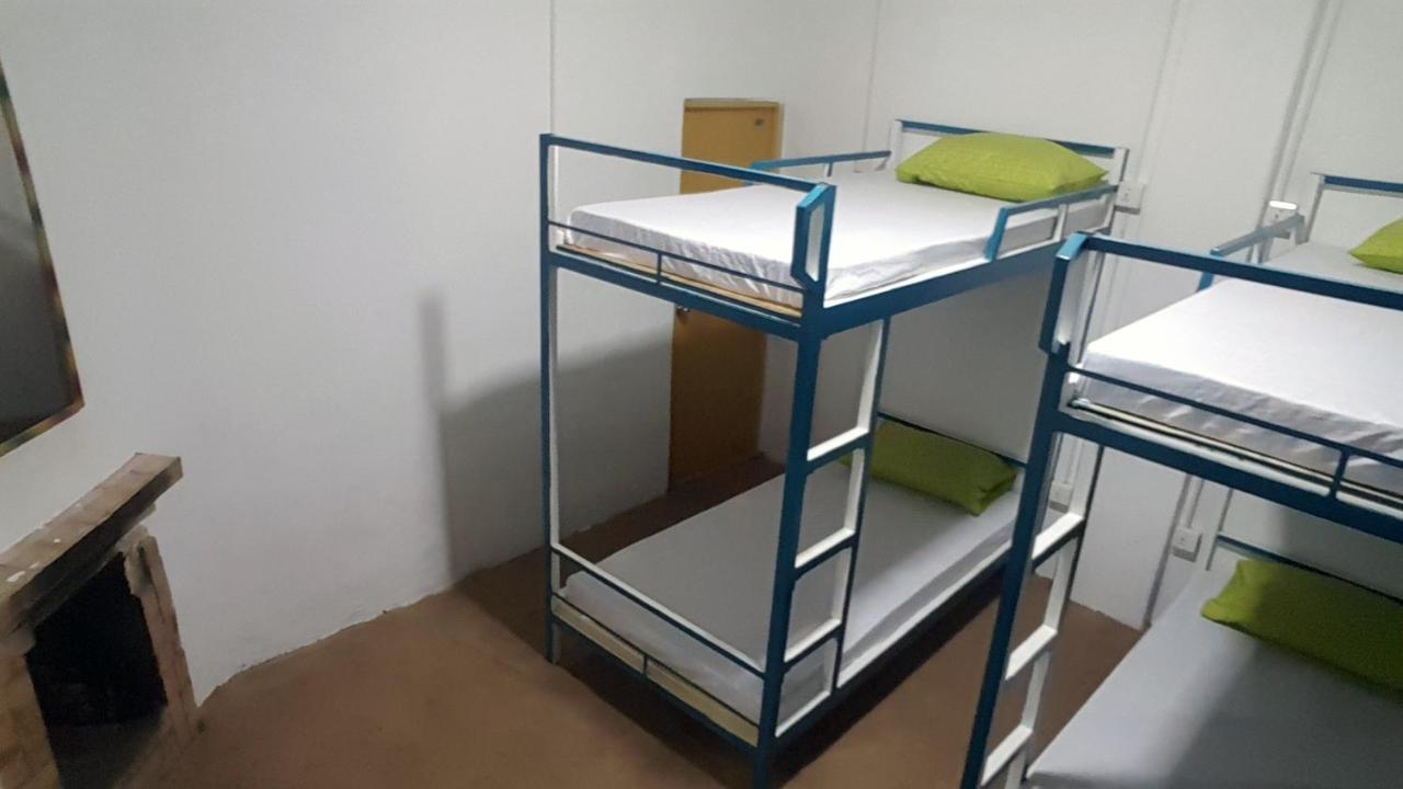 Leisure Nest Hostel Nuwara Eliya Buitenkant foto